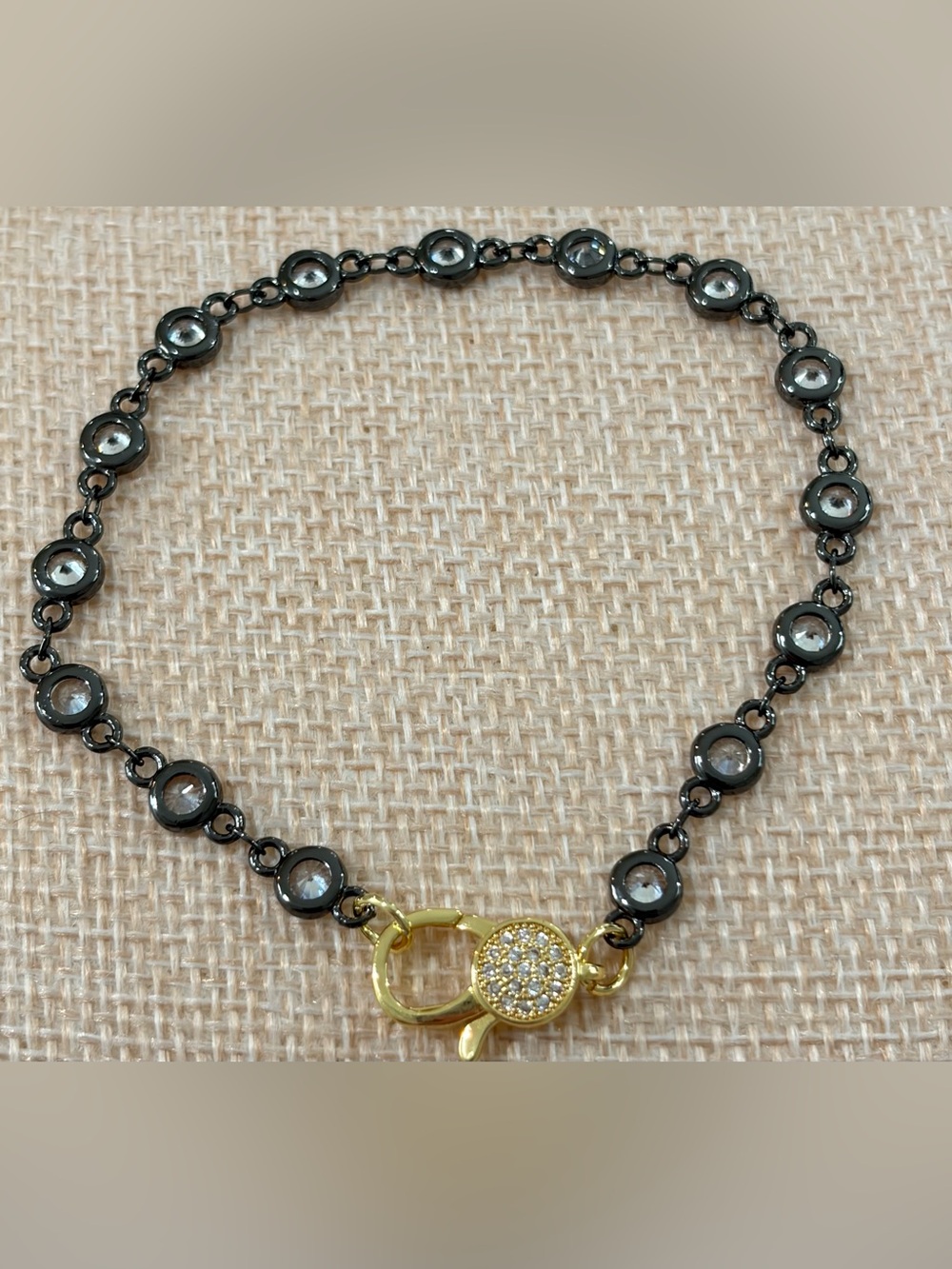 NEW Gold and Black Crystal Link Bracelet - purchased from Freida Rothman